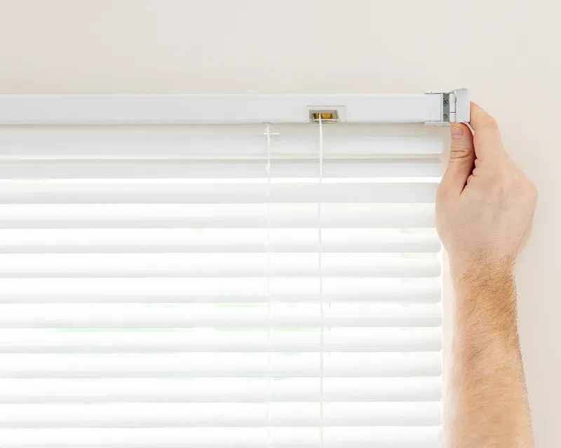 Blinds Fitting Service Dubai