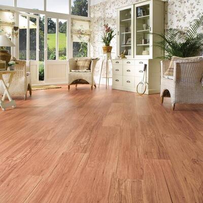 PVC Flooringn in Dubai