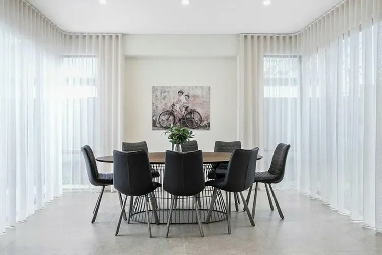 Luxury Sheer Curtains in Ras Al Khaimah