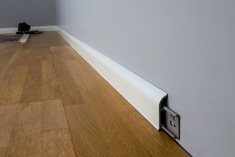Luxury Skirtings Shop in Sharjah