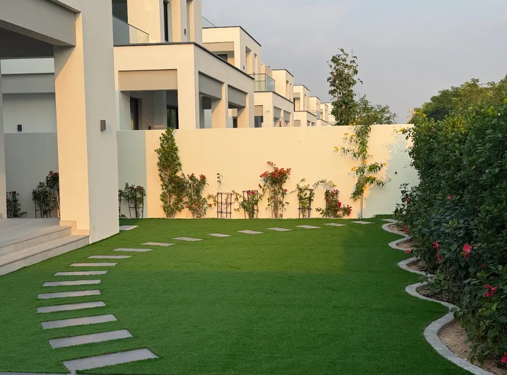 outdoor artificial turf Dubai